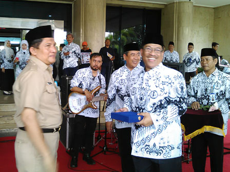 Pencarian PGRI Lebong - Persatuan Guru Republik Indonesia Cabang Lebong